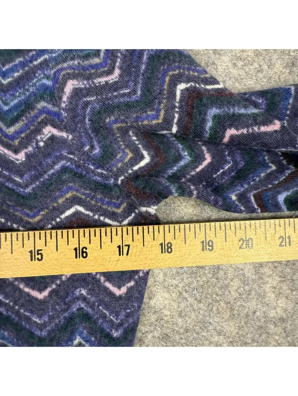 Merino Wool Sweater Purple Blue Green Pink Size Small Quiet Luxury Timeless 110